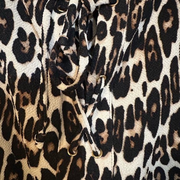 Chicos Women’s blouse - Picture 3 of 4